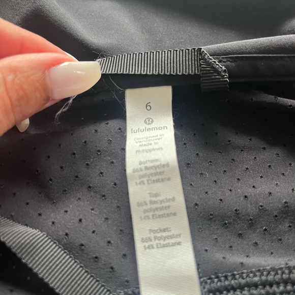 Lululemon Black Windbreaker Jacket - Picture 2 of 3